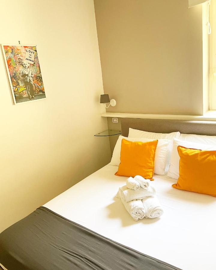 Terrazza Aragon Room And Spa Napoli Eksteriør bilde