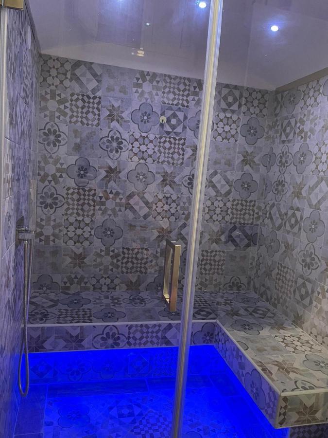Terrazza Aragon Room And Spa Napoli Eksteriør bilde