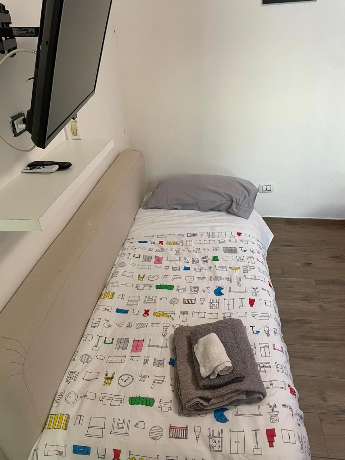 Terrazza Aragon Room And Spa Napoli Eksteriør bilde